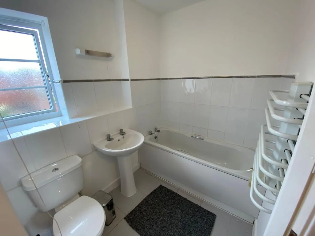 2 bedroom flat for rent
