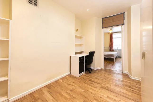 2 bedroom house for rent
