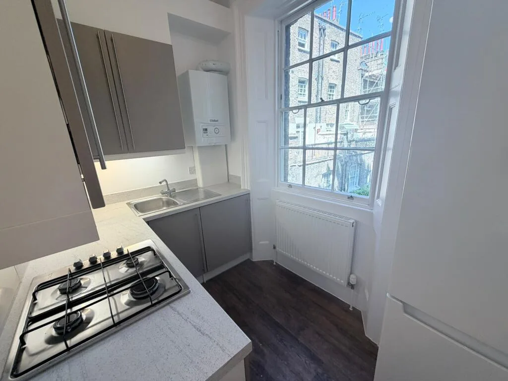 Studio flat for rent