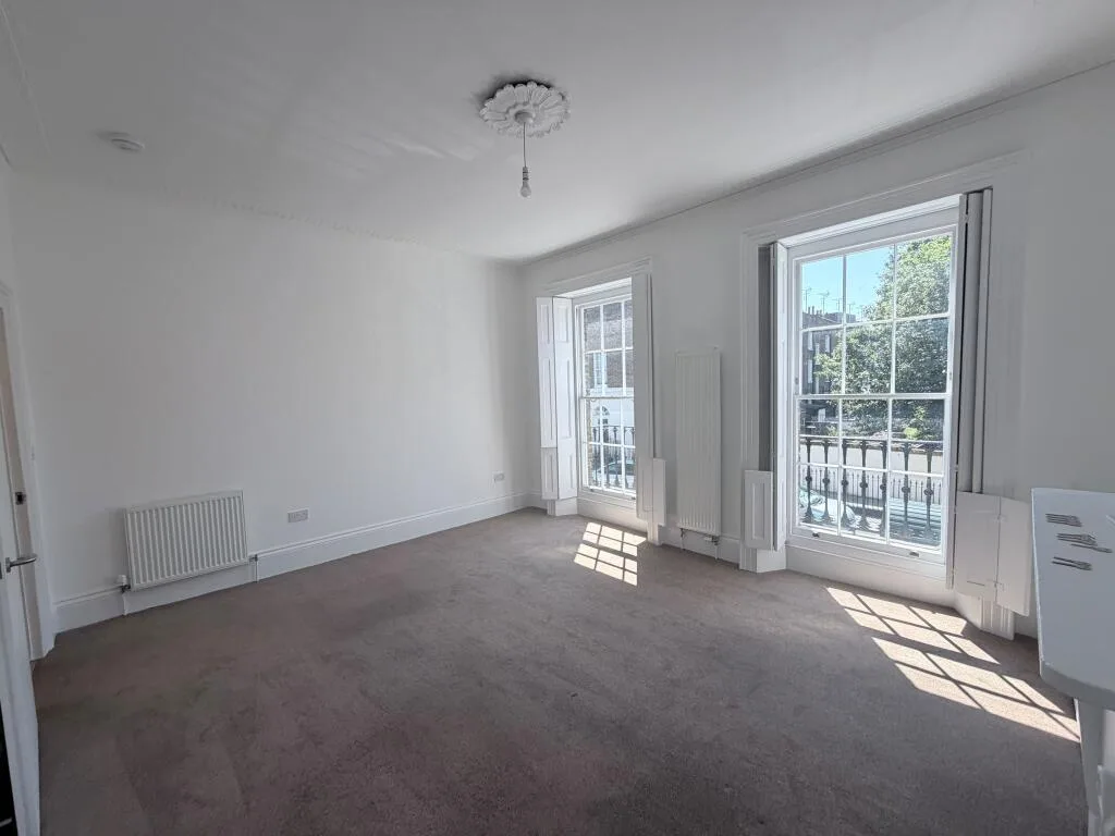 Studio flat for rent
