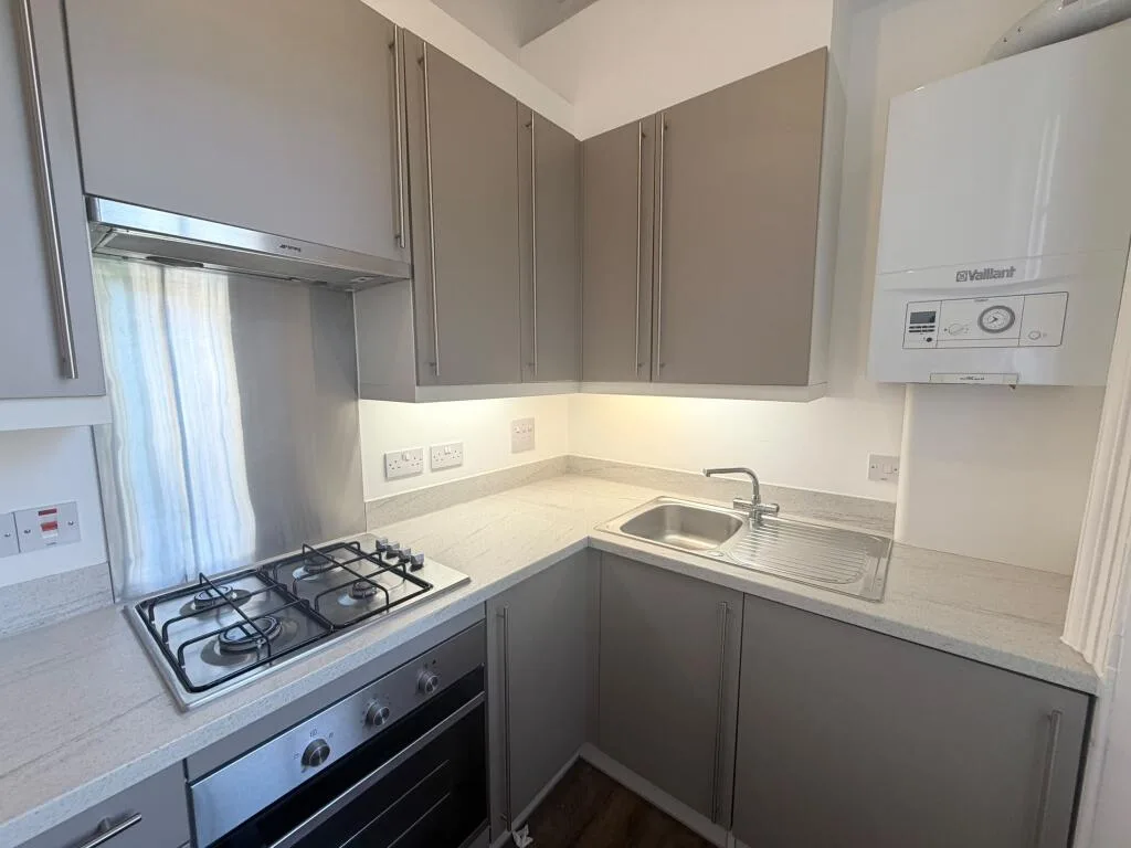 Studio flat for rent