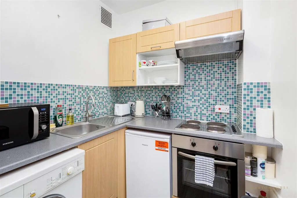 Studio apartment for rent