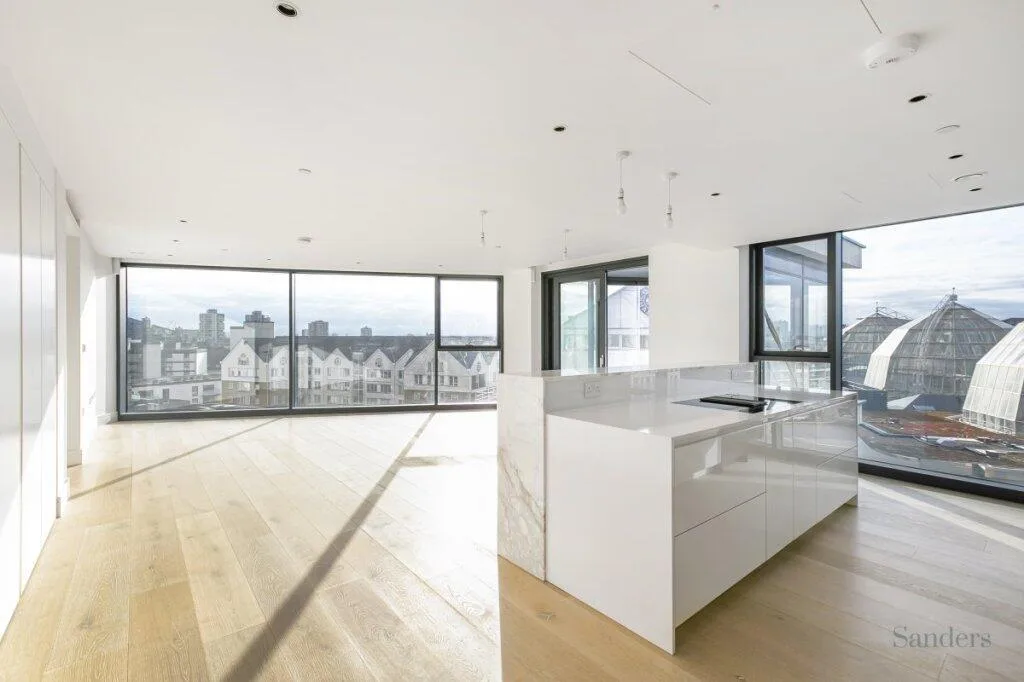3 bedroom flat for rent