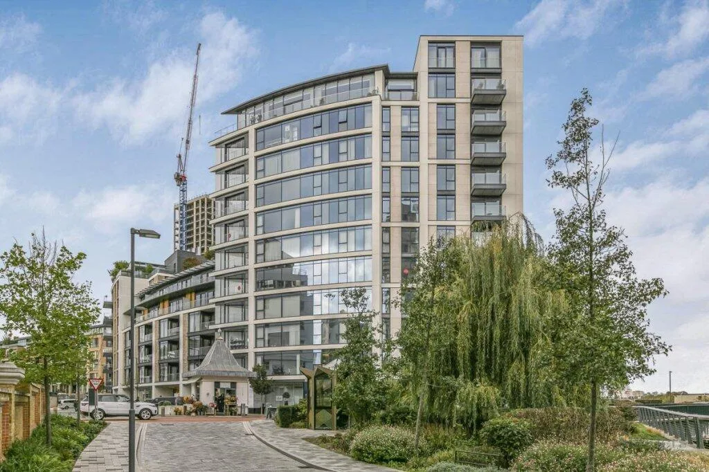 3 bedroom flat for rent