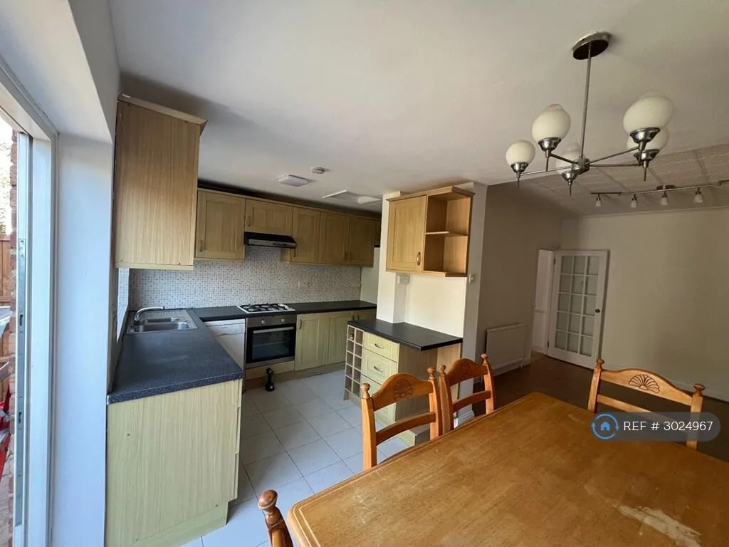3 bedroom terraced house for rent