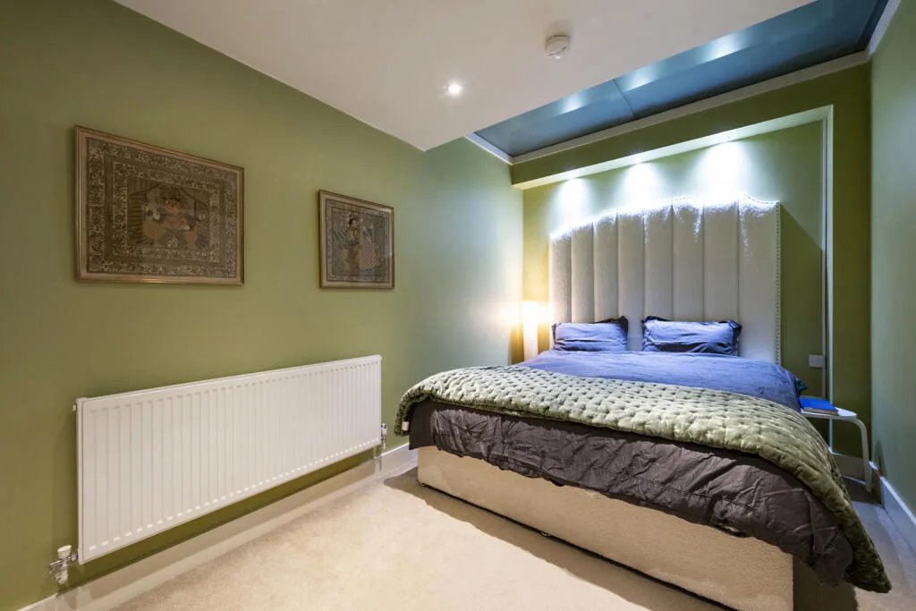 2 bedroom maisonette for rent