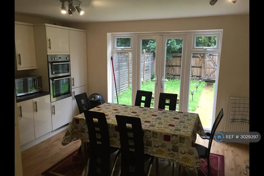 3 bedroom terraced house for rent