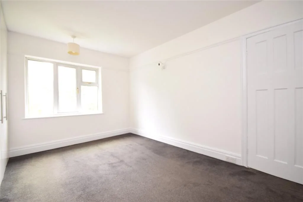3 bedroom semi-detached house for rent