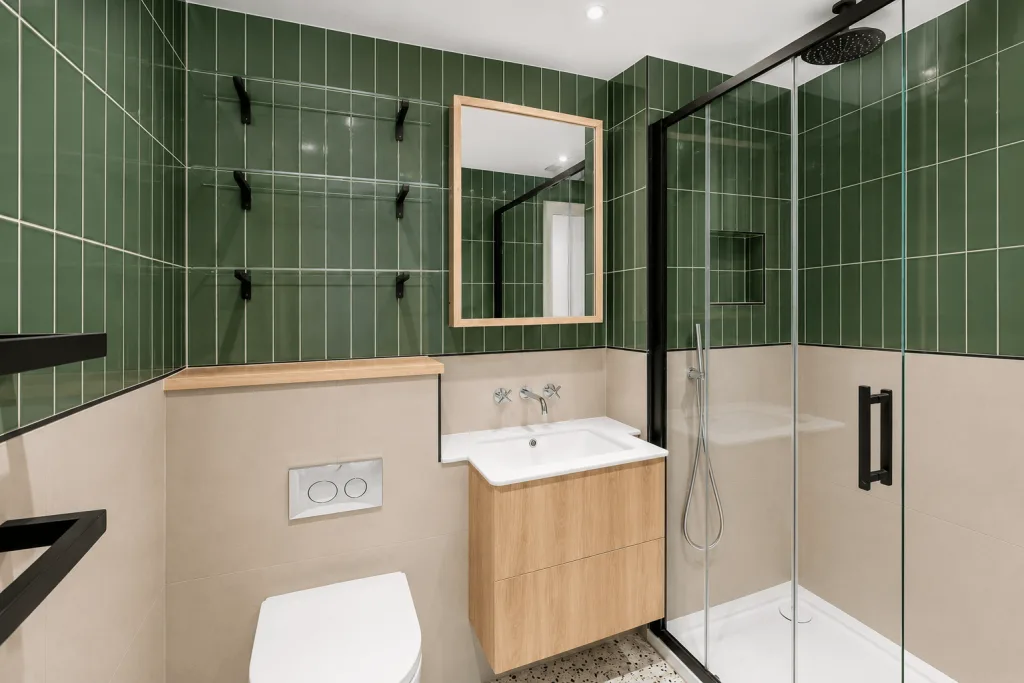 2 bedroom end of terrace house for rent