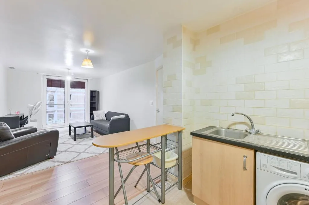 1 bedroom flat for rent