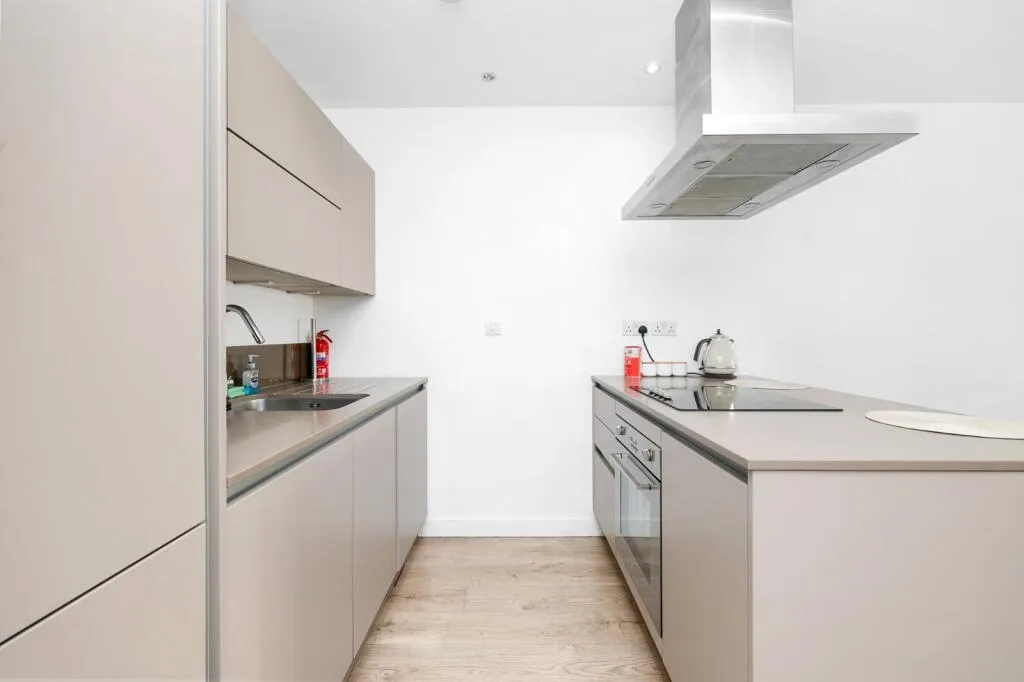 3 bedroom flat for rent