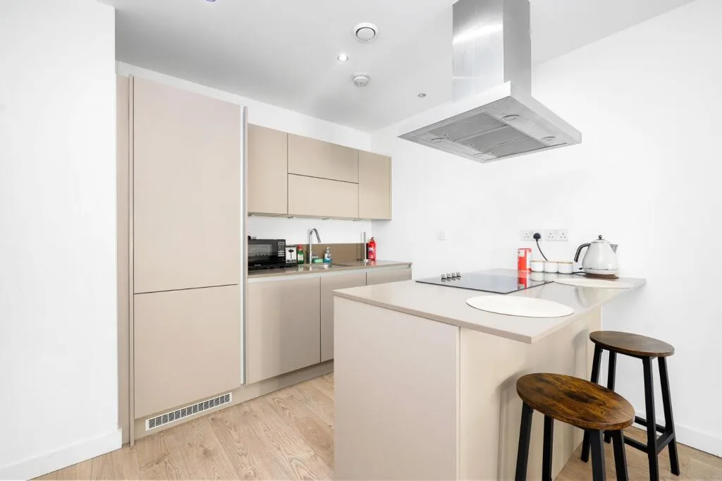 3 bedroom flat for rent
