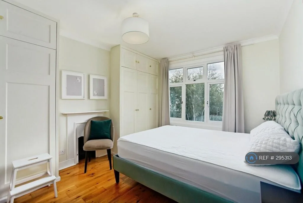 3 bedroom end of terrace house for rent