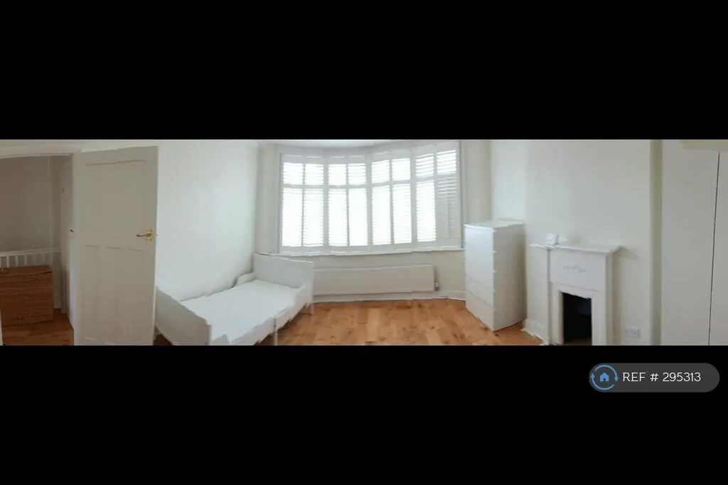 3 bedroom end of terrace house for rent