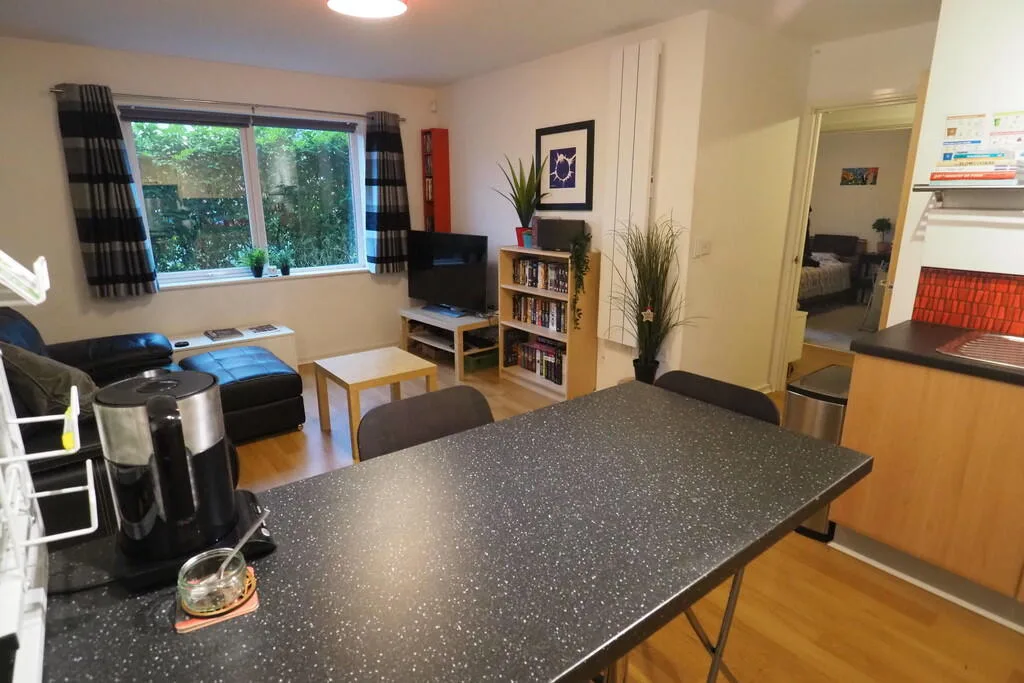 2 bedroom apartment for rent