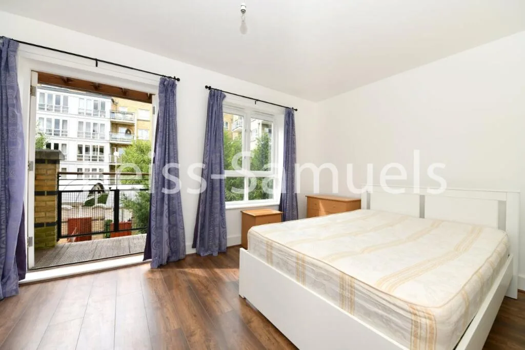 5 bedroom town house for rent