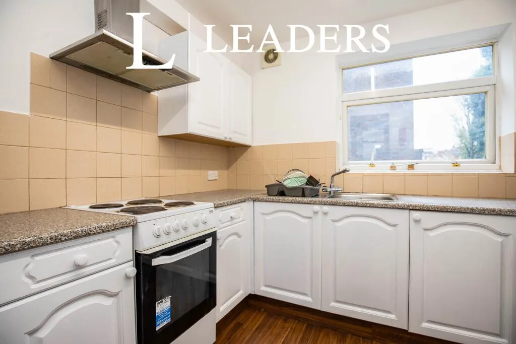5 bedroom house for rent