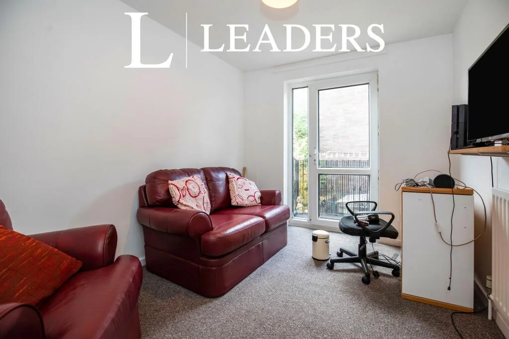 5 bedroom house for rent