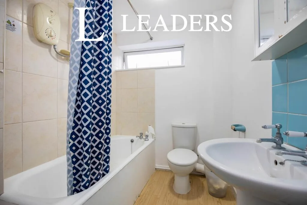 5 bedroom house for rent