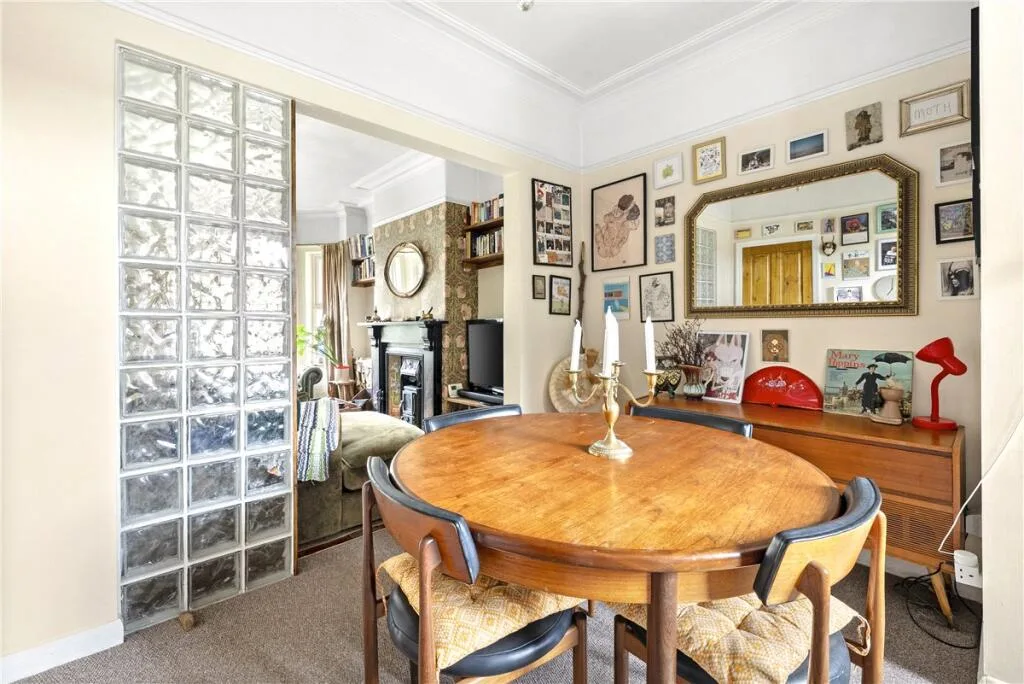 2 bedroom terraced house for rent