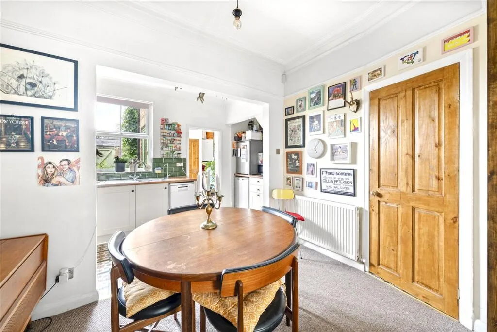2 bedroom terraced house for rent