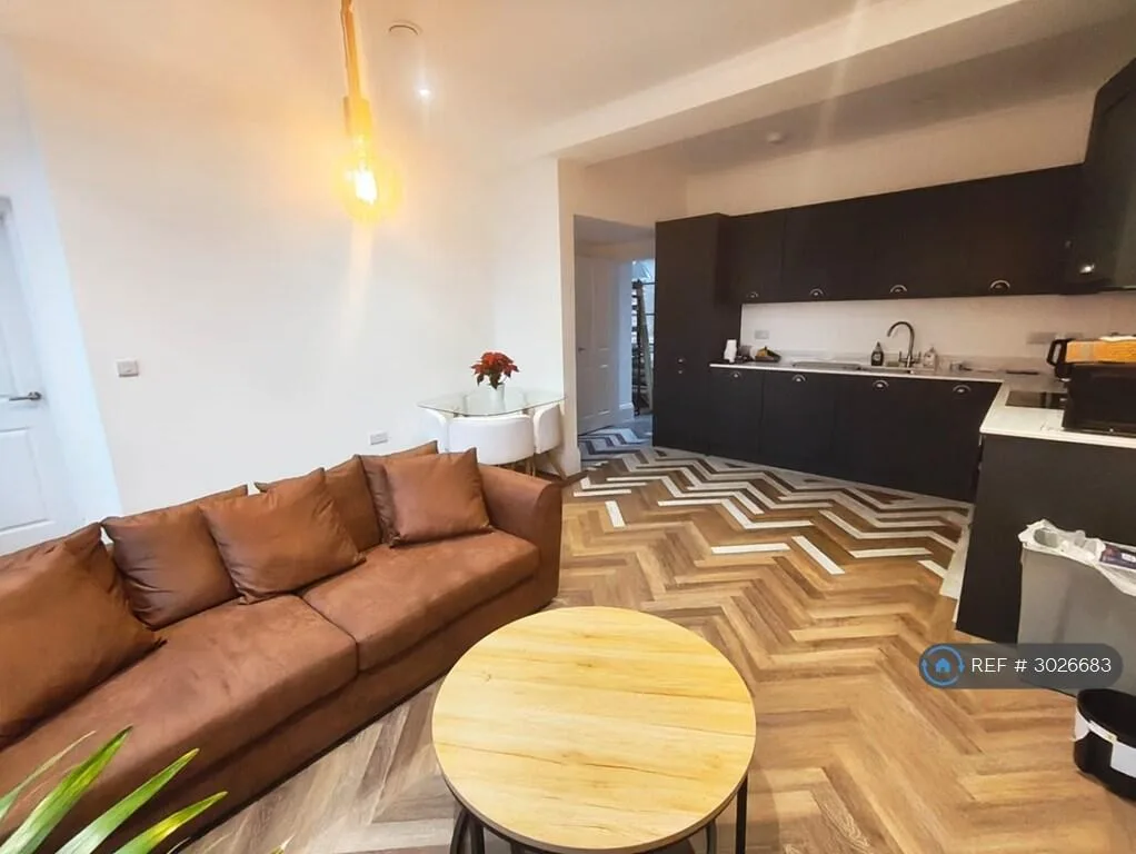 2 bedroom flat for rent
