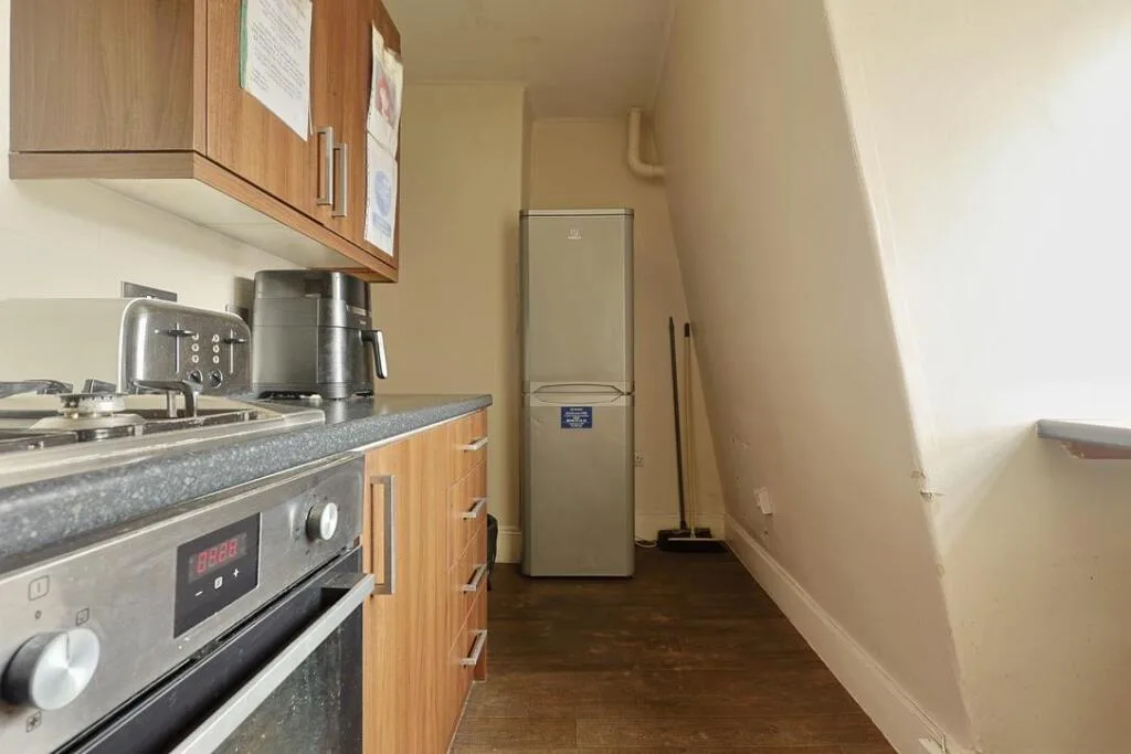 1 bedroom detached house for rent