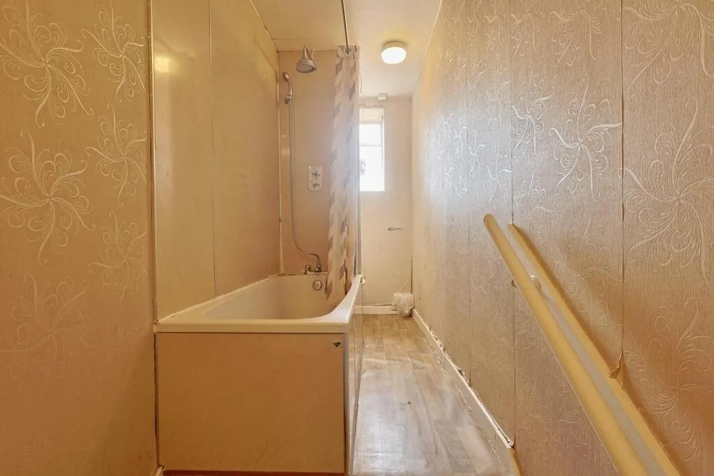 1 bedroom detached house for rent