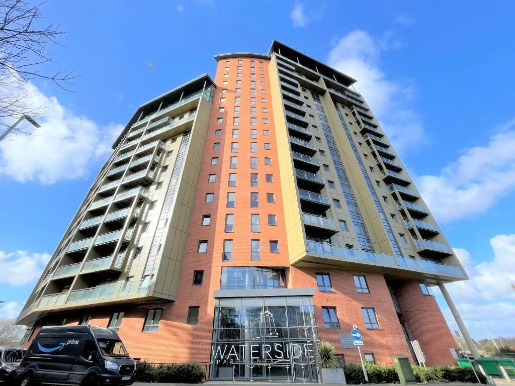 2 bedroom penthouse for rent