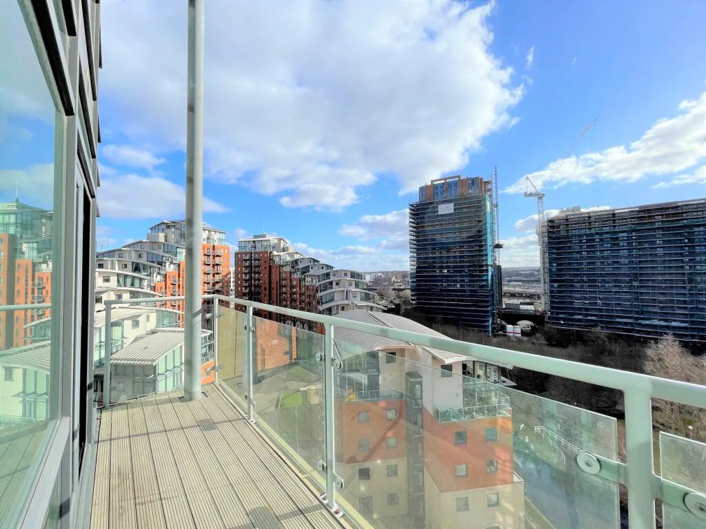 2 bedroom penthouse for rent