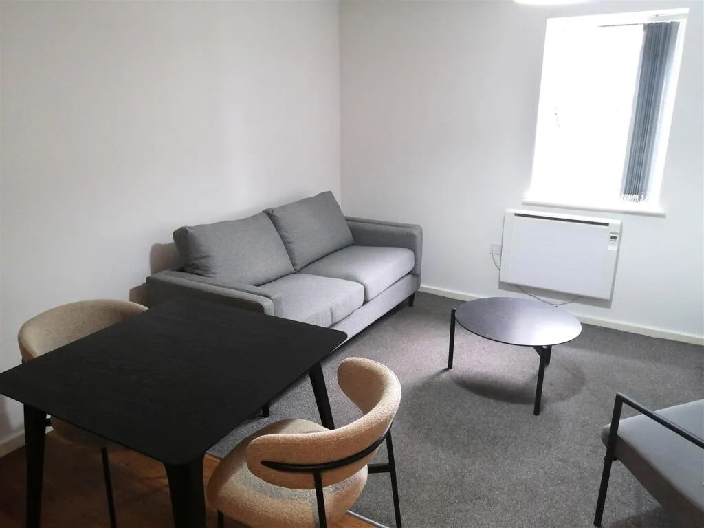1 bedroom apartment for rent