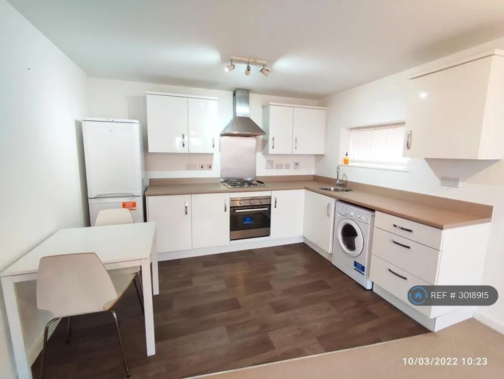2 bedroom flat for rent