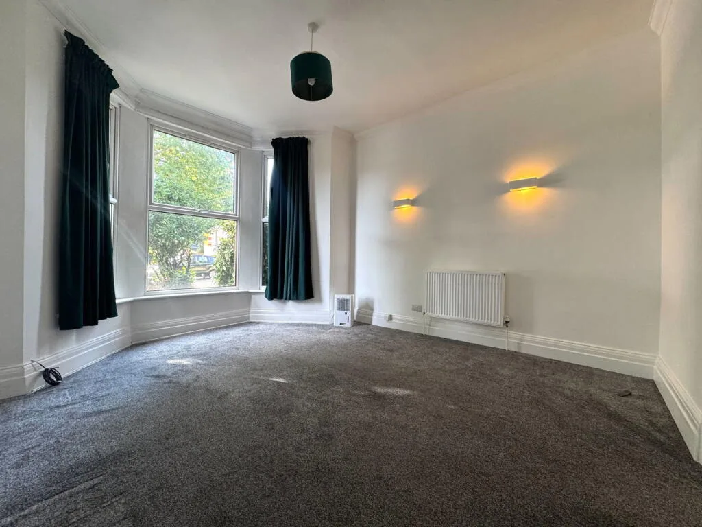 1 bedroom ground floor flat for rent