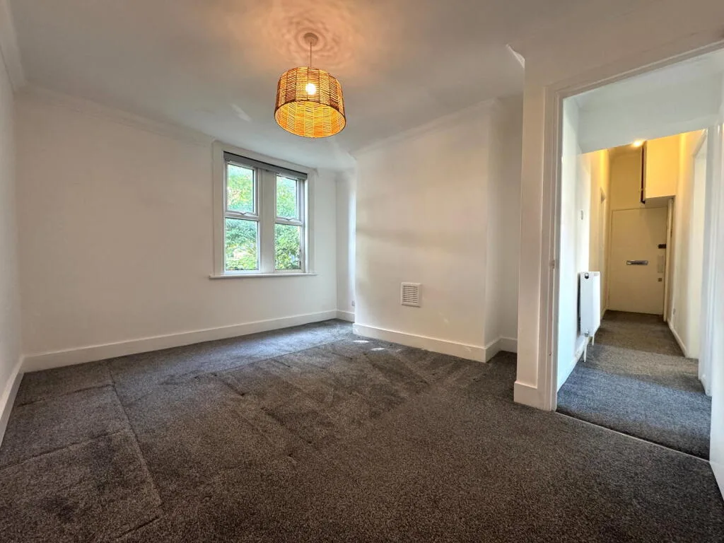 1 bedroom ground floor flat for rent