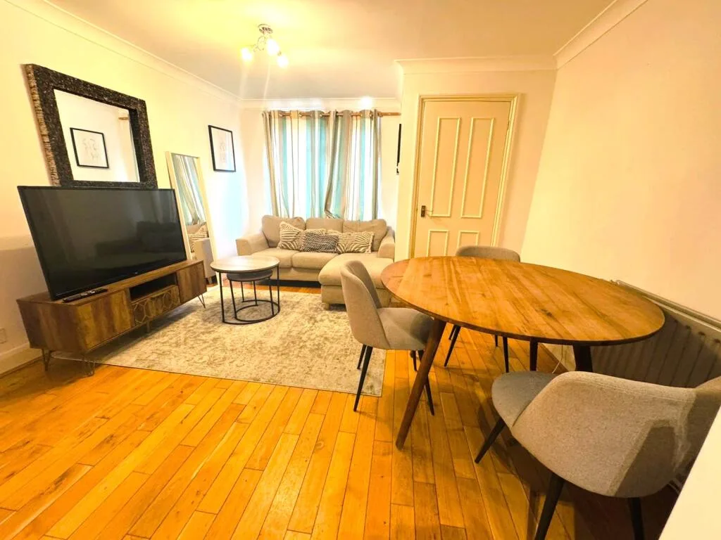 2 bedroom apartment for rent