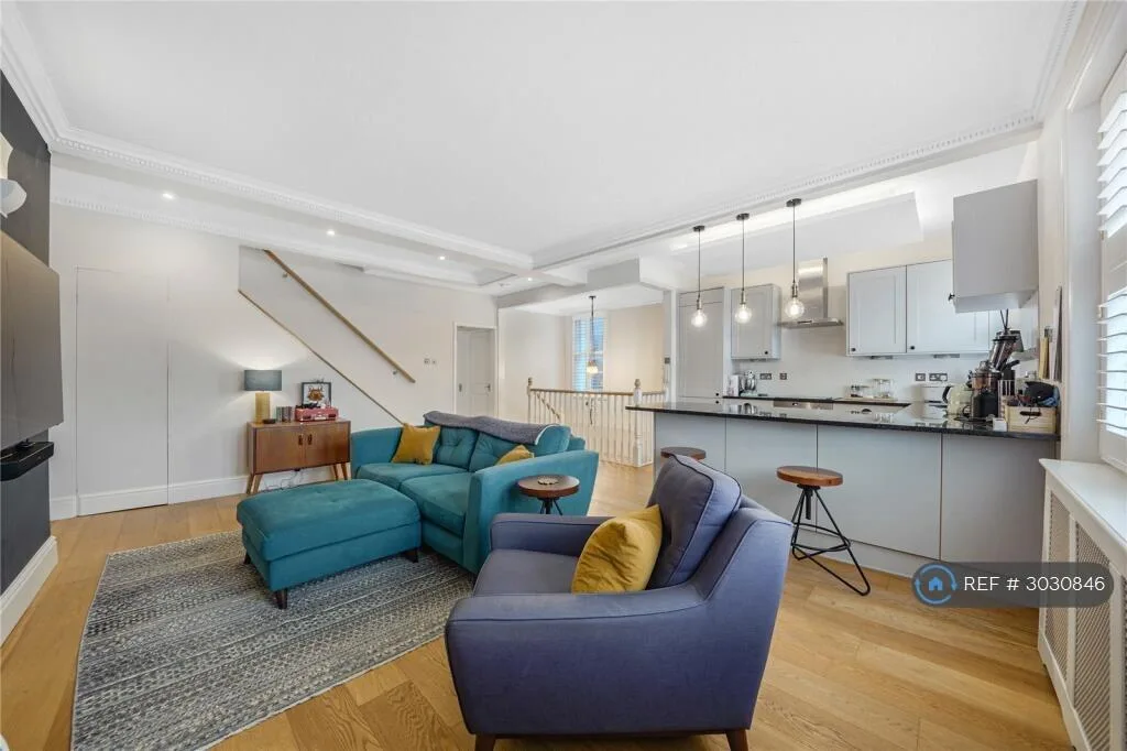 3 bedroom flat for rent
