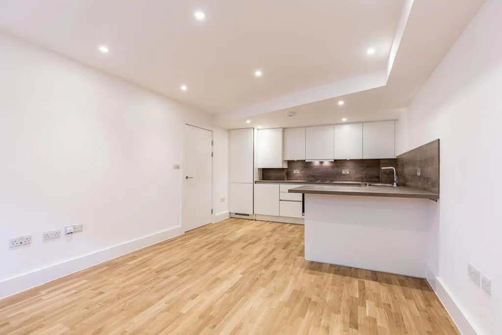 1 bedroom ground floor flat for rent