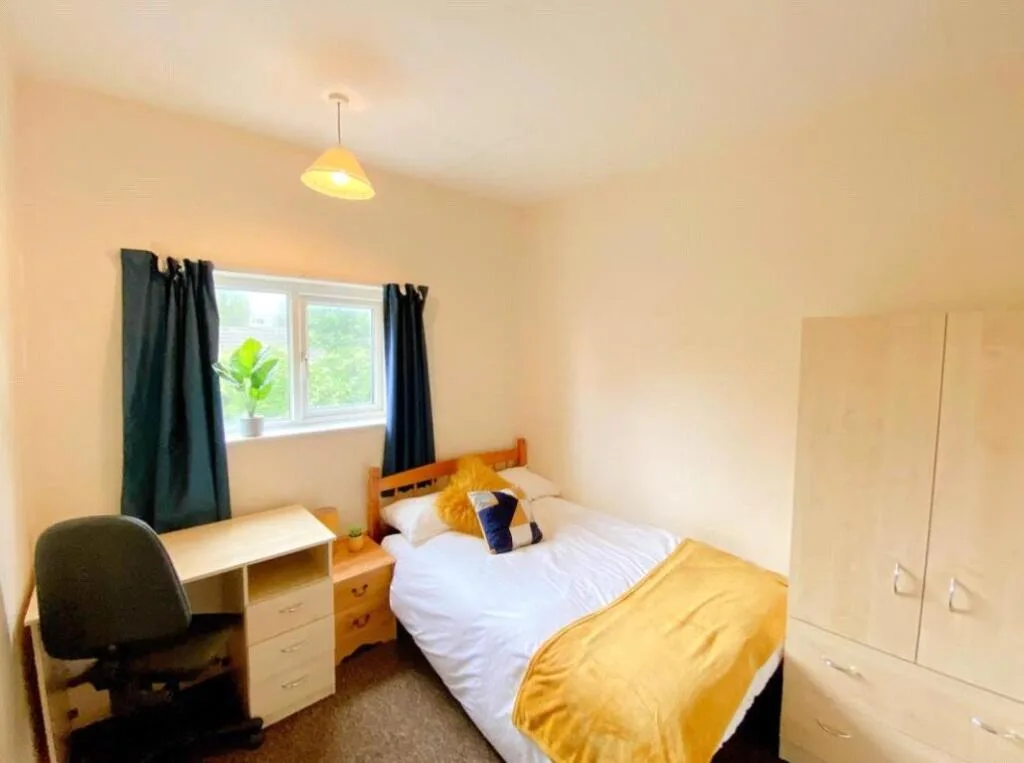 4 bedroom apartment for rent