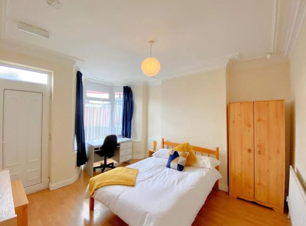 4 bedroom apartment for rent