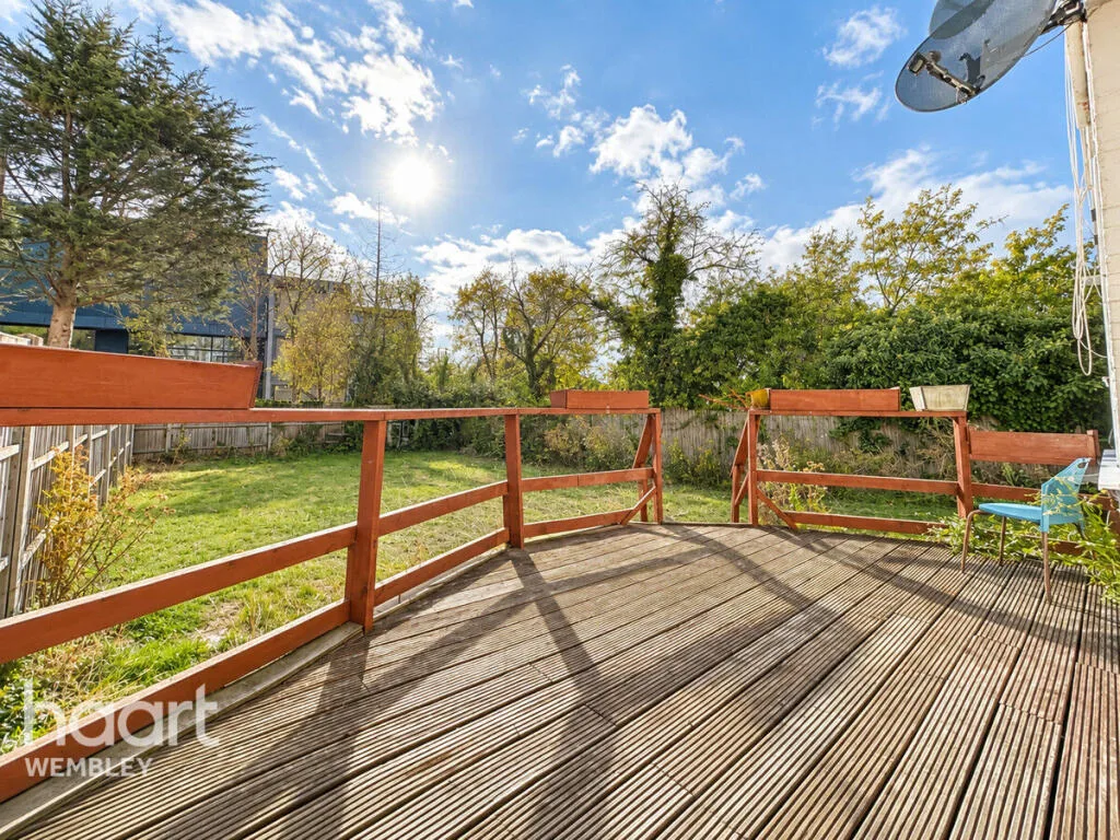 3 bedroom apartment for rent