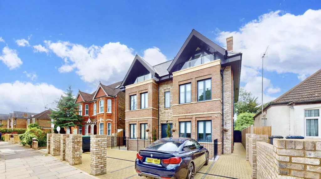 2 bedroom flat for rent