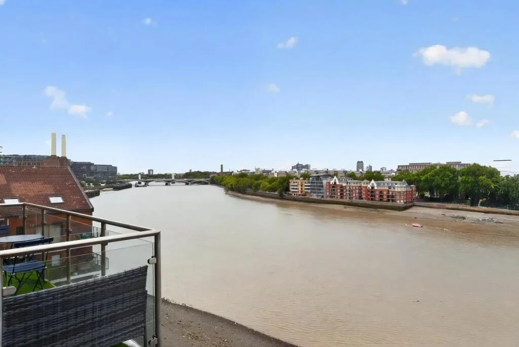 3 bedroom apartment for rent
