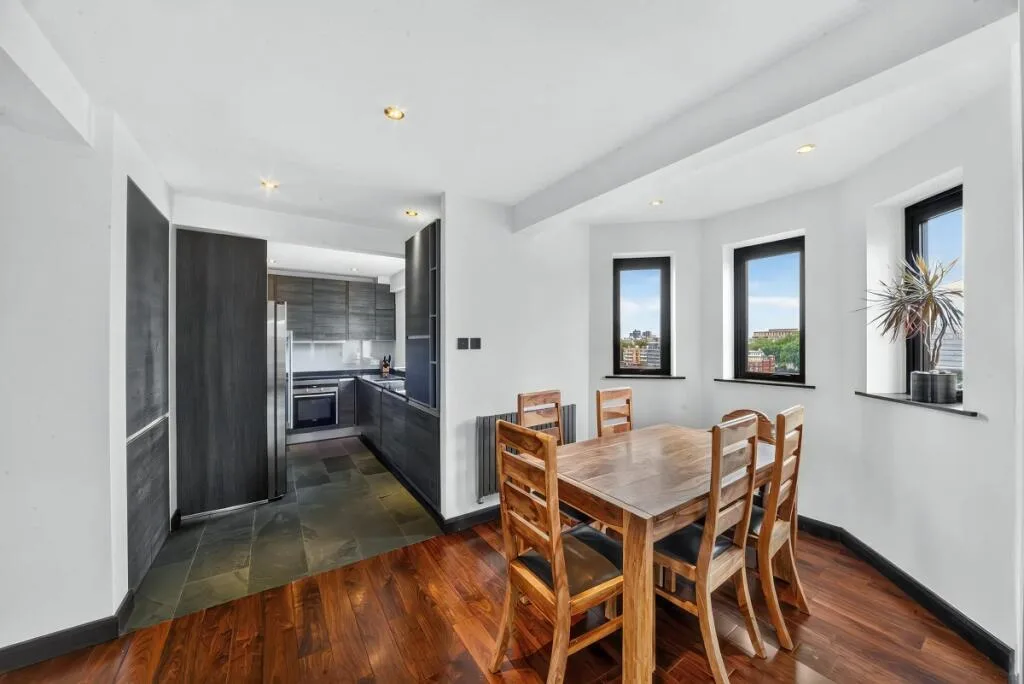 3 bedroom apartment for rent