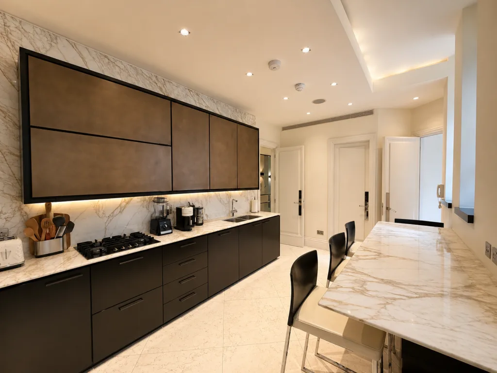 3 bedroom flat for rent