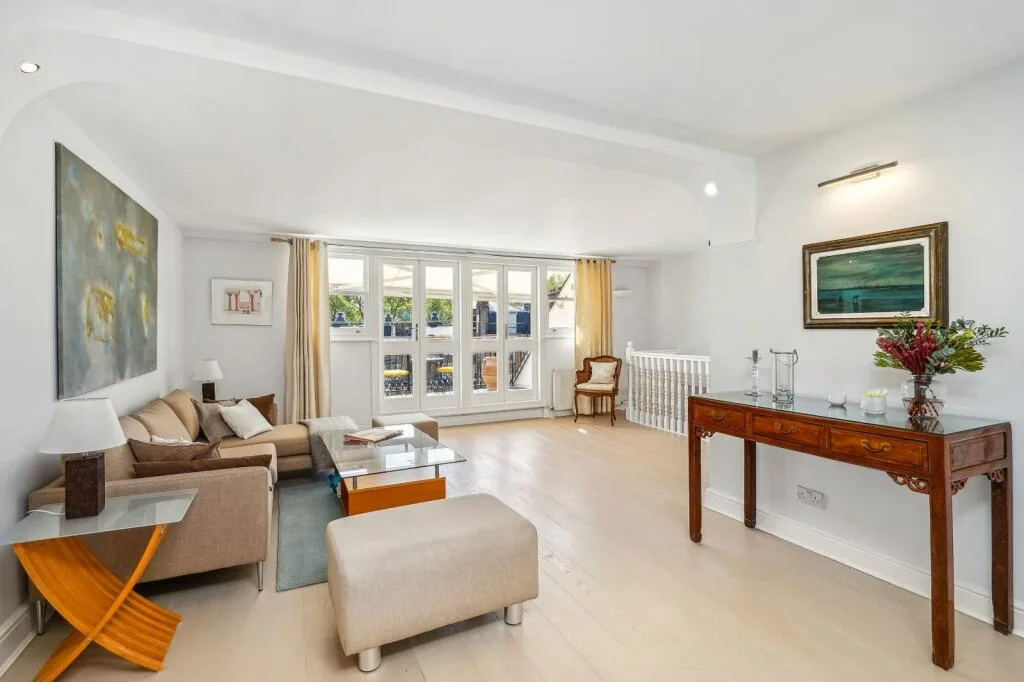 3 bedroom flat for rent