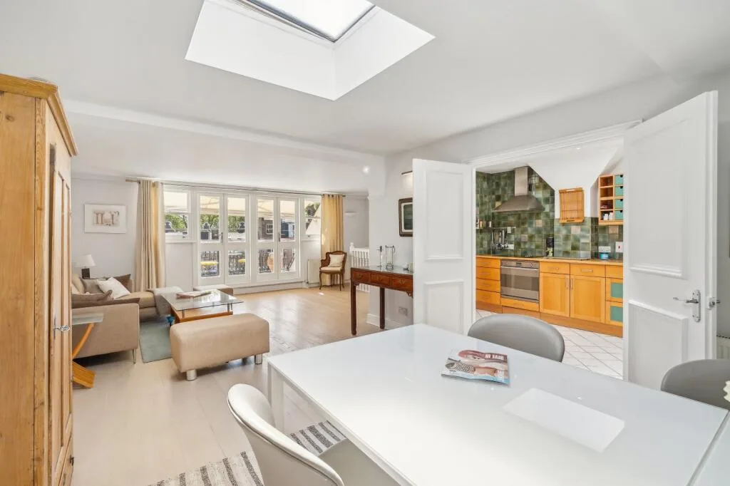 3 bedroom flat for rent