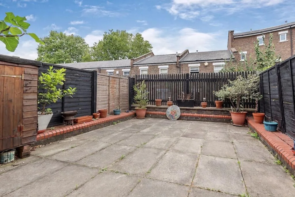 3 bedroom terraced house for rent