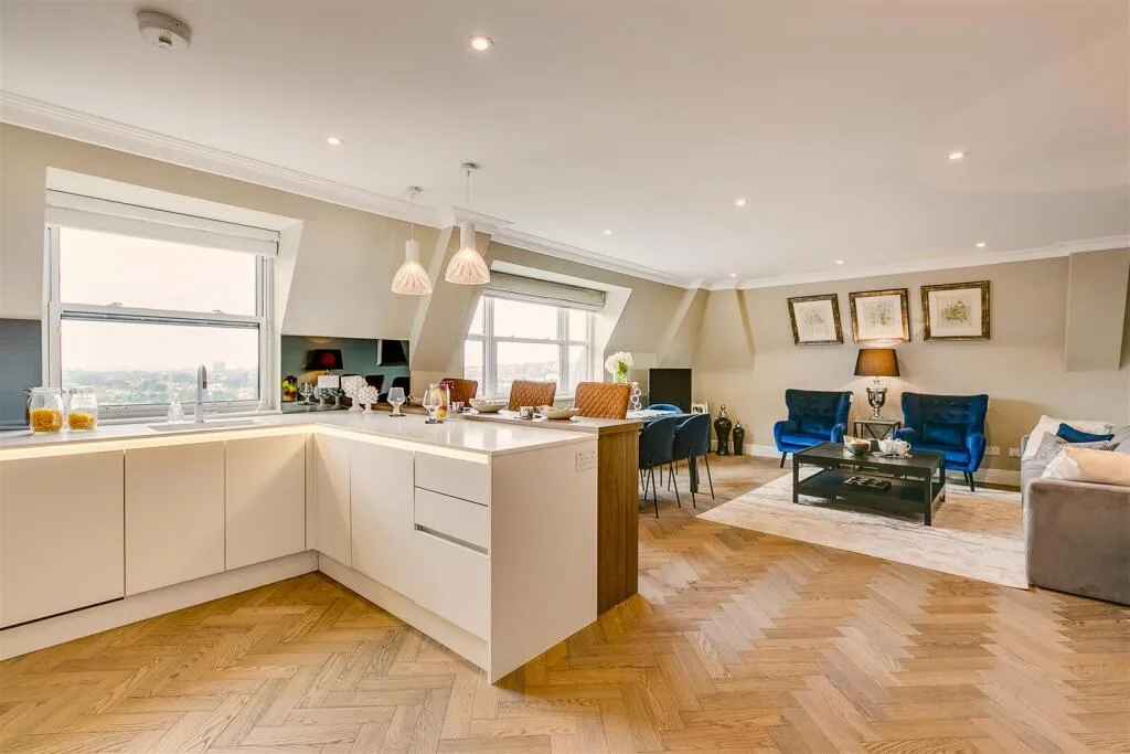 3 bedroom apartment for rent