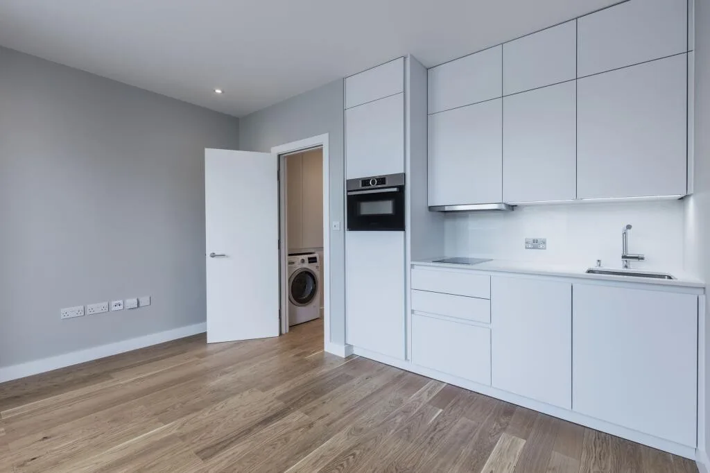 Ground floor studio flat for rent