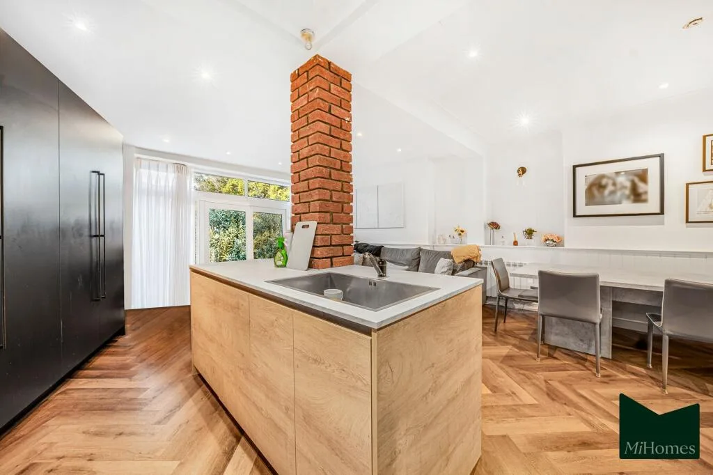 4 bedroom house for rent